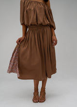 Load image into Gallery viewer, Mocha Bloom Midi Skirt