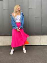 Load image into Gallery viewer, Hot Pink and Bright Orange Pleated Skirt