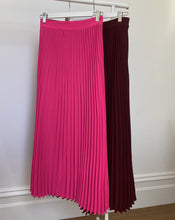 Load image into Gallery viewer, Pink Plum Pleated Skirt