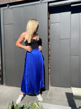 Load image into Gallery viewer, Royal Gold Pleated Skirt