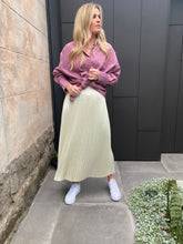 Load image into Gallery viewer, Sugar Mint Pleated Skirt